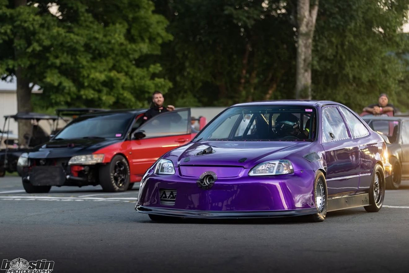 Purple Honda drag car in the staging lanes